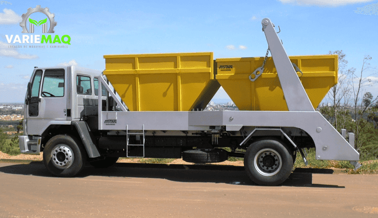 Caminhão Poli Guindaste